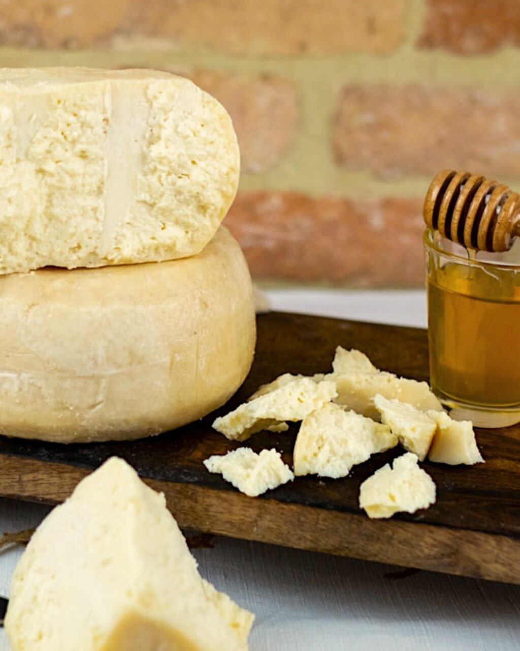 Instagram post from lavalledellevacanze. This post is in position 1.