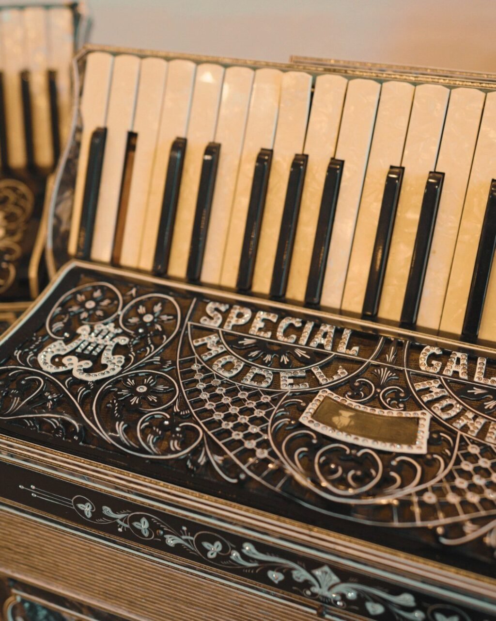 Instagram post from lavalledellevacanze. This post is in position 5.