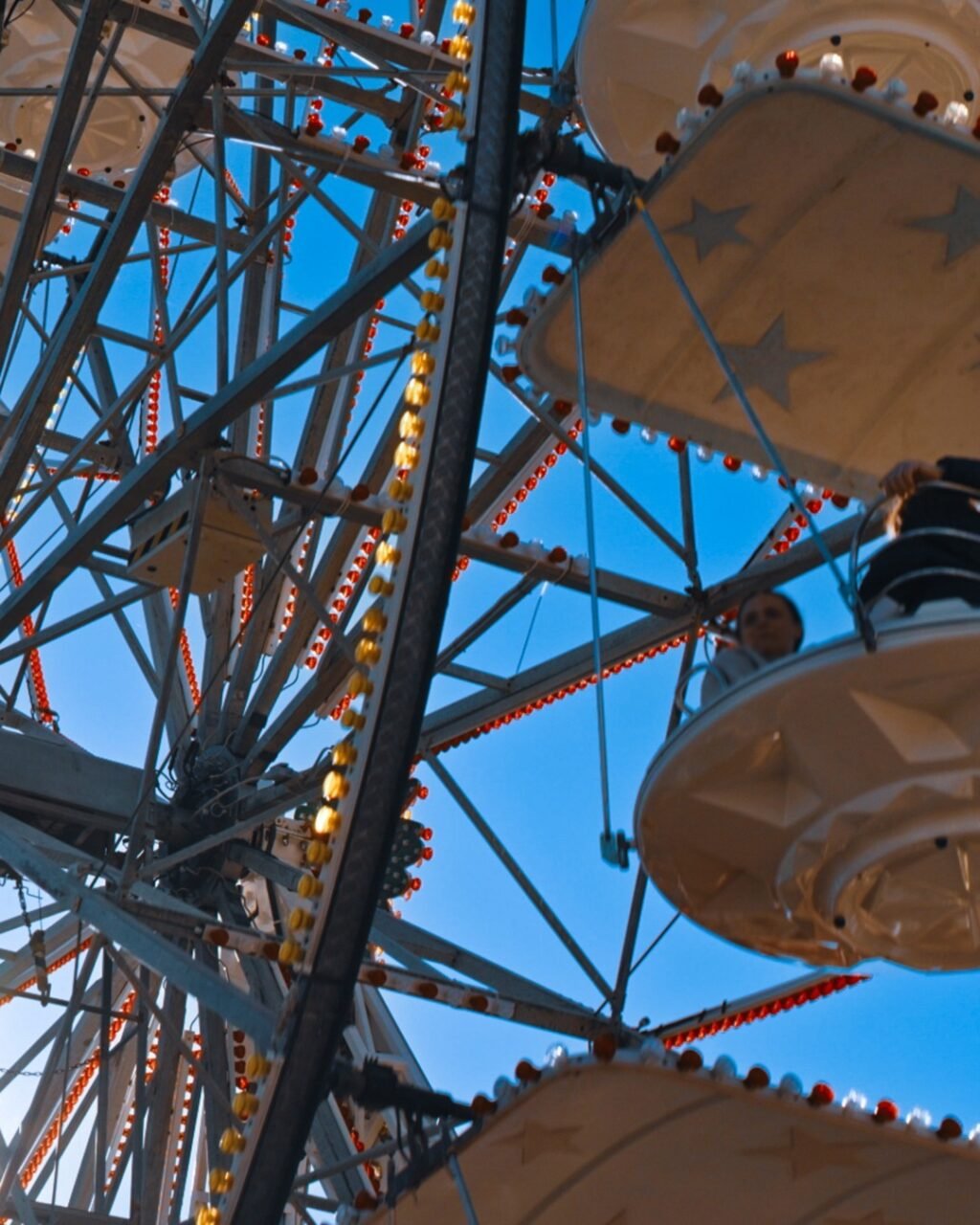 Instagram post from lavalledellevacanze. This post is in position 7.